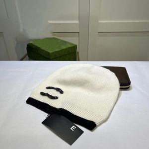 Beanie Marka Caps Beanie/Kafatası Tasarımcısı Kadınlar Sonbahar ve Kış Yeni Küçük Kokulu Saç Örme Şapka Açık Moda Klasik