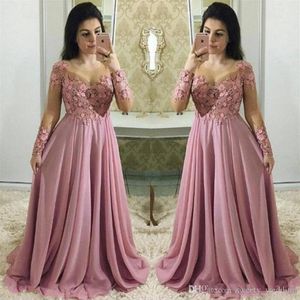 Plus Size Gorgeous Dusty Pink Prom Dresses Long Sleeves Sheer Jewel Neck Applique Lace Handmade 3D Flowers Formal Dress Evening Go215M