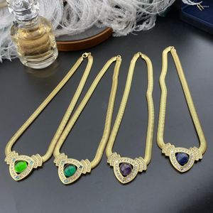 Chains 2023 Middle Vintage Enamel Craft Triangle Pendant Stone Serpentine Chain Necklace Jewelry For Woman Trendy