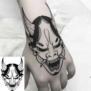 Fashion Water Transfer Tattoo Terror Funny Body Makeup Large Size Tattoo Fangs Anime Waist Temporary Tatoo Sticker for Woman Men