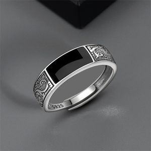 Trendy 925 Sterling Silver Ring for Men smycken svart rektangel retro drake mönster ring manlig infex finger tillbehör öppen