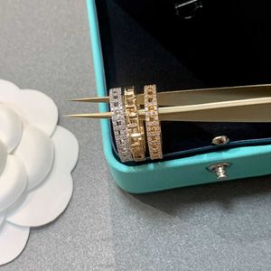 Original designer V Gold Tiffay Narrow Edition True Ring High Quality CNC Sculpture 18k Rose Round T Full Diamond Couple Original packaging