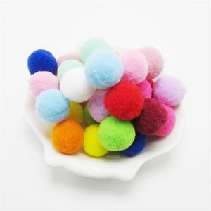 Plush Pet Toy Balls Populära juldagens gåva Decoration 10 PC/Set Candy Multicolor Blandad katt som spelar leksaker Soft Touch Kitten Interactive JY24