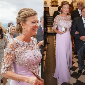 Elegant Lavender Chiffon Mother of the Bride Dresses For Weddings Lace Appliqued Half Sleeve Mothers Of The Groom Formal Evening G249P