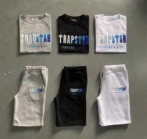 Мужская футболка Trapstar Set Письмо вышитое спорное костюм с коротким рукавом плюшевые шорты Motion Current 059ess