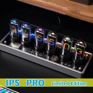 Orologi da tavolo da scrivania IPS Nixie Clock Destiny Stone Gate Cyberpunk Base in lega di alluminio Rgb Glow Tube Sveglia digitale Computer Desktop Home Decor 230721