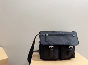 Projektantka męska torba klasyczna męska torba na crossbody Monochrome duża pojemność torba do pracy na ramię nylonowa wodoodporna torba posłańca zarówno dla mężczyzn, jak i kobiet