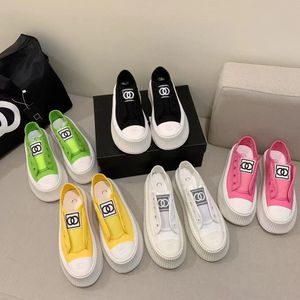 top quality Canvas sneaker luxury designer Women Biscuit Shoe platform outdoor black white Summer fashion casual Shoe rubber run flat tennis shoe foam Lovely loafer