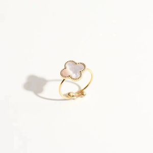 مجموعة خاتم الزواج خواتم للنساء الجديد أربع أوراق Clover Designer كلاسيكية Open Lady Woman Clover Pattern Ring جديدة