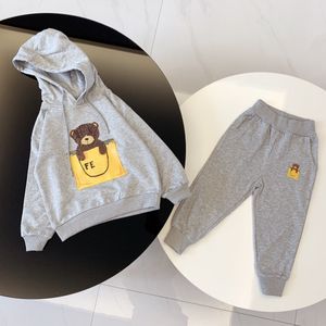 Baby Hoodie Kid Sweater de manga longa Pant calça de duas peças conjunto de designers de designer 23 estilos fasion meninas garotas crianças vestem com letras ursos esportes casuais