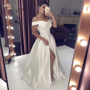 2019 Sexy V-Ausschnitt, langes weißes Abendkleid mit hohem Schlitz, elegante A-Linie, schulterfrei, formelle Abendkleider für Damen2590