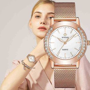Kvinnors klockor Wwoor Luxury Diamond Ladies Top Brand Fashion Quartz Wrist Rose Gold Mesh Band Armband för 220726
