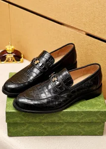 2023 Mens Dress Shoes New Fashion Formal Brand Designer Genuine Leather Oxfords Buiness Suit Footwear Wedding Flats Size 38-46