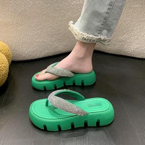 Slippers Shoes Women Glitter Slides House Platform Fashion Pantofle Rubber Flip Flops Low Soft Jelly Luxury 2023 Hawaiian Cryst