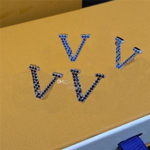 Stilvolle Ohrringe mit geprägtem Buchstaben-Stempel, schwarzer Diamant, Edelstahl-Charm-Ohrstecker, blaue Strass-Ohrstecker, Designer-Ohrringe