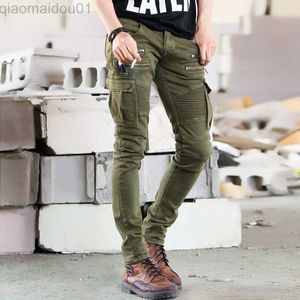 Dżinsy męskie dżinsy zielone dżinsowe motocykliny dżinsy chude nowe pas startowy w trudnej sytuacji Elastic Homme Hip Hop Military Motorcycle Cargo Spodnie L230724