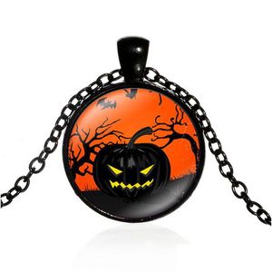 Anhänger Halsketten Kürbis Laterne Hexe mit Besen Halskette Schwarze Katze und Fledermaus Bild Glas Edelsteinkette Halloween Party Thema Schmuck Dr. Dhelr