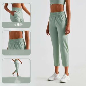 LU-22 Kadın Kırpılmış Pantolon Tasarımcısı İlkbahar/Yaz Yeni Yük Koşu Pantolon Eğitim Fitness Gevşek Rahat Güneş Koruma Hızlı Kurutma Yan Cep Sporları