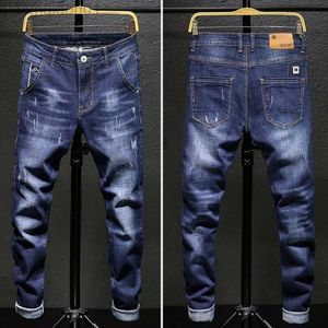 Jeans Masculino Jeans Masculino Stretch Slim Fit Jeans Skinny Azul Escuro para Homens Calças Denim Retrô Casual Estilo Coreano Streetwear Calças de Marca Masculina L230724