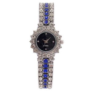 여자 시계 새로운 여자 시계 컬러 다이아몬드 팔찌 패션 상감 영어 시계 전체 220722