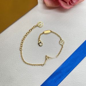 Luxury Style Bracelets Designer Women Bangle Chain Letter Gold Plated Wedding Party Jewelry Accessories
