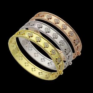 Marka lüks manşet tasarımcı bileziği kadınlar için yeni moda kristal elmas bilezik yüksek kaliteli 18k altın bilezik