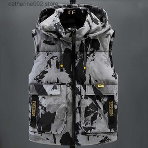 Mäns västar Autumn Winter ärmlösa jackor Män 2023 Casual Camouflage Cotton Padded Vest Warm Thick Waistcoat Hooded Winter Men's Clothing T230724