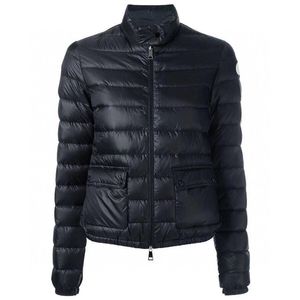 스탠드 칼라 가벼운 여성 다운 자켓 더블 포켓 디자인 복구 재킷 암 배지 겨울 여성 다운 재킷 크기 1-4