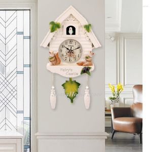 Wall Clocks Cuckoo Clock Bird House Day Time Hourly Alarm Nordic Pendulum Watch Decorations For Kids Home Living Room