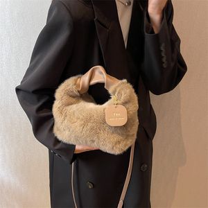 New Mink Pleated Plush Bag 2023 새로운 패션 다목적 숄더백