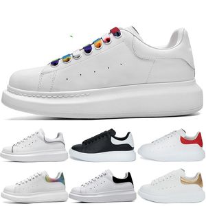 Scarpe da bowling di alta qualità Uomo Donna Scarpe con plateau in vera pelle Moda donna Velluto all'aperto Falt Mens Designer di lusso Scarpe da ginnastica casual Sneakers scamosciato bianco pop