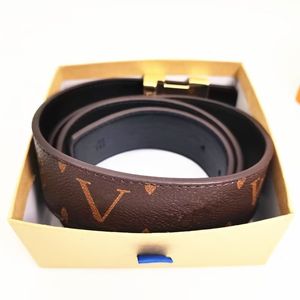 Designer Belt Fashion Buckle äkta läderbältesbredd 3,8 mm 12 stilar mycket kvalitet med boxdesigner män kvinnor herrbälten