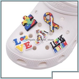 Sko delar tillbehör autism medvetenhet pussel clog charms för dekorationer pvc wirstband armband charm knappar present barn pojke flickor en dhmja