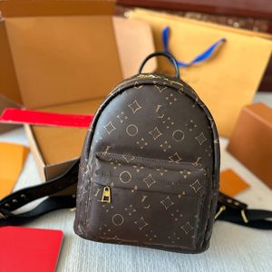 Tasarımcı Çanta Kadın Çanta Çantası Crossbody Toybu Omuz Çantası Deri moda harfleri Çapraz Vücut Çantası Klasik Eski Çiçek Seyahat Çapraz Koyuk Omuz Çantası Çanta