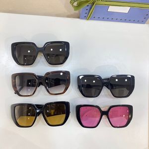 Erkek ve Kadın Moda Tasarımcısı Güneş Gözlüğü GG0956S Üç Boyutlu Yamuk Çerçeve Açık Klasik Kişilik Trendi Marka Gözlükleri