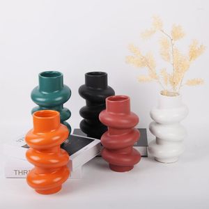 Vases Nordic Ins Circular Hollow Ceramic Vase Donuts Home Decoration Accessories Office Desktop Living Room Art Ornaments Gift