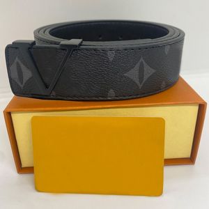 Bälten modedesigner bälte äkta läderbälte Big Gold Belt V Letter Design Hög kvalitet Designer Män Kvinnor Mens Belts Designer B