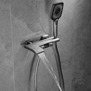 Set di rubinetti per vasca e doccia neri Display digitale a LED a parete Miscelatore per doccia a cascata grigio Rubinetti per bagno Ottone