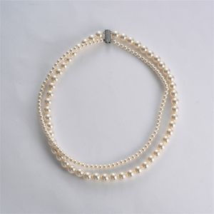 INS French French Strong Light Round Double Lear Pearl Necklace Chest Buckle Bone Bone Stain