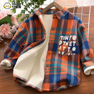 Jackets Boys' Shirt Autumn and Winter Cotton Handsome Coat Middle Children's Plaid Long Sleeve Plush Spring and Autumn Shirt 230725