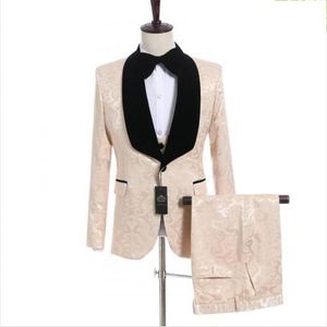 Yeni Varış One Button Champagne Paisley Düğün Damat Smokin Şal Yok Groomsmen Erkekler Takımcı Balo Blazer Ceket Pantolon Yelek Tie281W