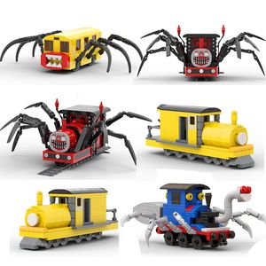 Figuras de brinquedos de ação Choo Chooed Charles Building Blocks Game Spider Spider Train Animal Caracter Monster Brick Toy Birthday's Birthday Gift 230720
