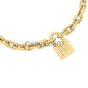 Pendanthalsband lyxiga låshalsband hängsmycken modedesigner halsband klassisk stil kvinnliga smycken j230725