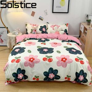 Conjuntos de roupa de cama infantil Solstice Home para adolescentes King Queen Lençóis Rosa Flor de cerejeira Estojo para lençol plano Edredom Capa de colcha L230704