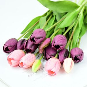 Dried Flowers 5Pcsbunch Artificial Tulips Bouquet Real Touch Silicone Fake for Home Garden Living Room Decoration Wedding Party 230725
