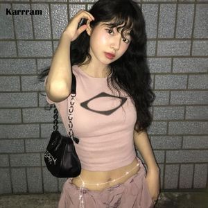 女性のTシャツKarram Grunge Aesthetic Crop Top Shiptreeve Y2KグラフィックTシャツFairycore Printed Ultra Thirt Fashion Korean Street Clothing 230720