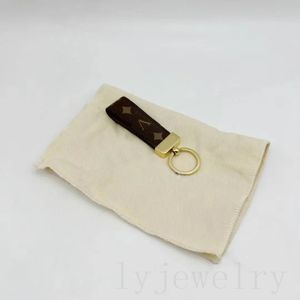 Lyx plånbok nyckelring multicolor designer nyckelring män kvinnor drakonne guld pläterad brev tryckt hänge lanyard röd brun kvinnor nyckel kedja mode nåd c23