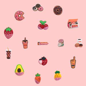 Sko delar tillbehör roliga Stberry Donuts-T1028 Tecknad charm för CLOG Sandaler unisex dekoration söt jig fest gåva droppleverans