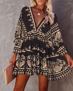 Casual Dresses Autumn All Over Print V-Neck Fold Pleated Mini Dress 2023 Femme Lace Up Back Flare Sleeve Robe Office Lady Outfits