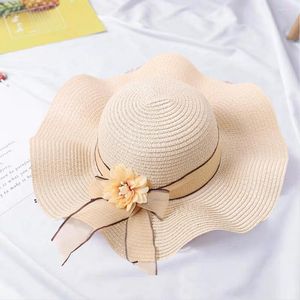 Wide Brim Hats Bucket Hat Stylish Thin Flower Decor Outdoor Travel Beach Sunscreen Costume Accessories Straw Summer